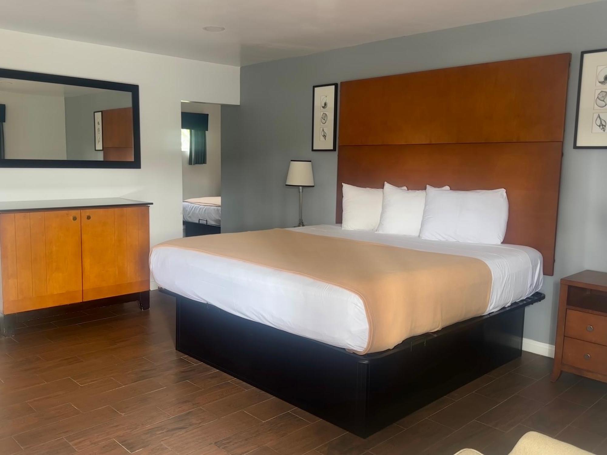 Oceanside Inn & Suites Εξωτερικό φωτογραφία