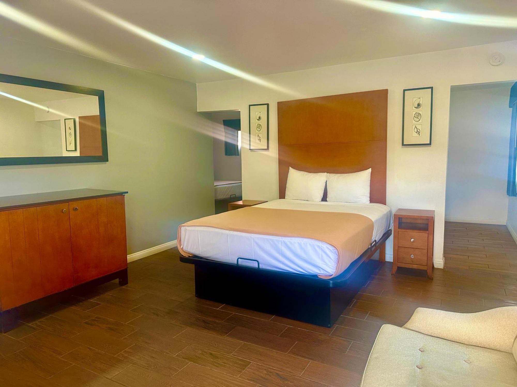 Oceanside Inn & Suites Εξωτερικό φωτογραφία