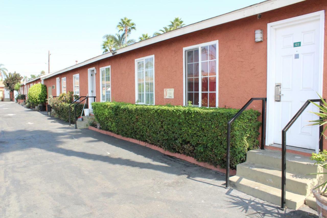 Oceanside Inn & Suites Εξωτερικό φωτογραφία